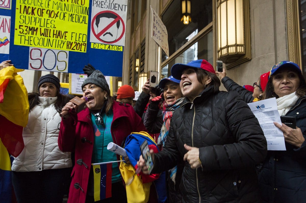 Hundreds of Venezuelans rally in downtown Chicago – Borderless Magazine NFP